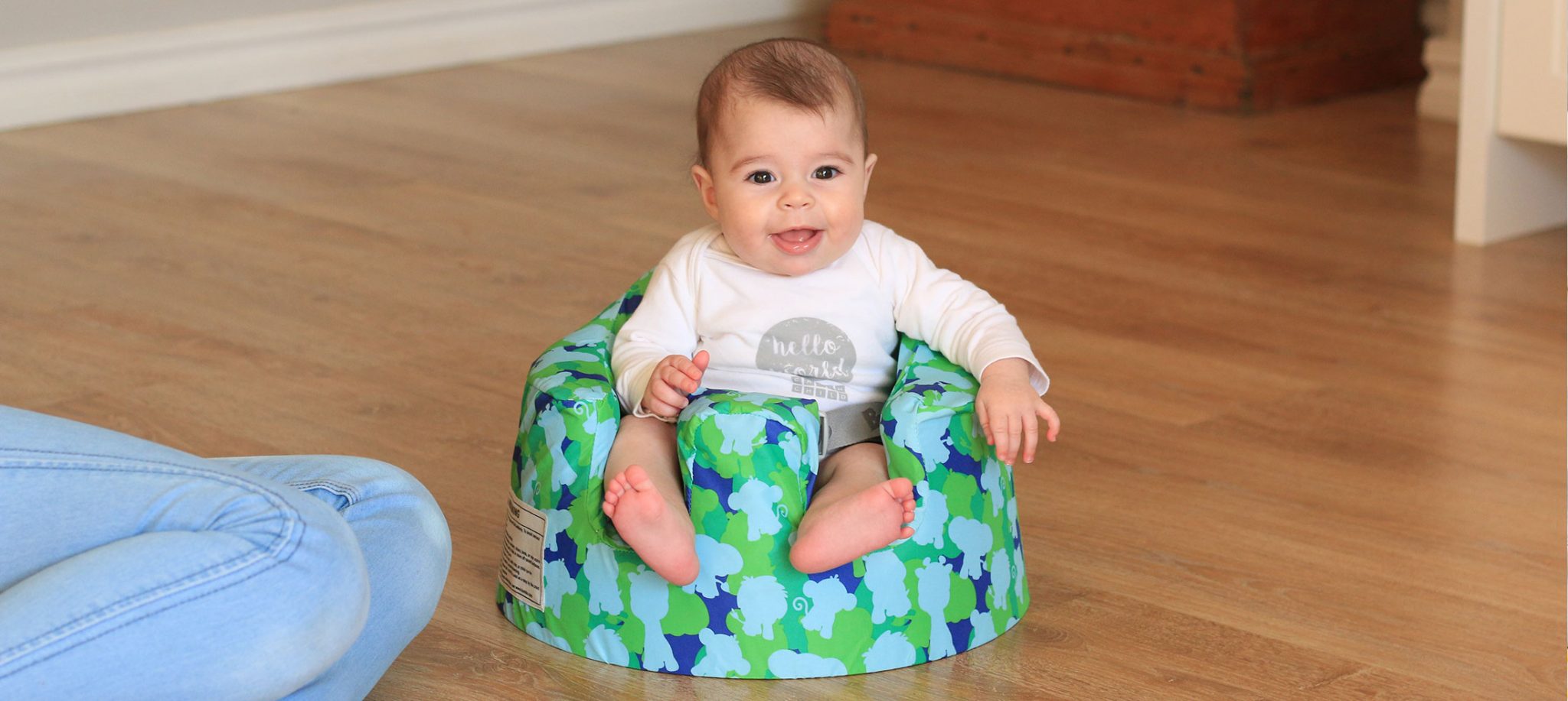 At What Age Can Baby Use Bumbo Seat - Baby Viewer